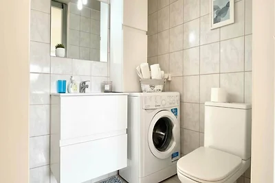 Paros Suite mit Balkon und Parkplatz