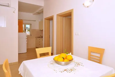 Ferienwohnung mit 2 Schlafzimmer