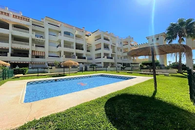 Appartamento a Roquetas de Mar con terrazza