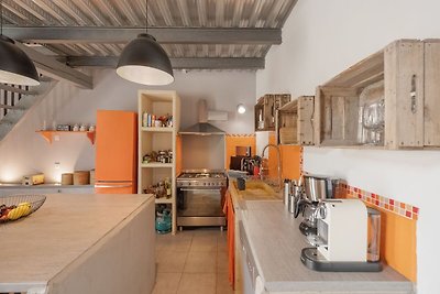 Très beau mas en pierres  avec piscine privée...