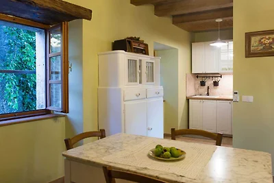 Abitanti Rustic Apartment with Balcony - Two ...