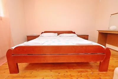 Peaceful Holiday House Senija