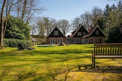 Chalet in Frisia con giardino recintato