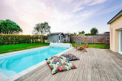 Casa a Plobannalec con piscina riscaldata