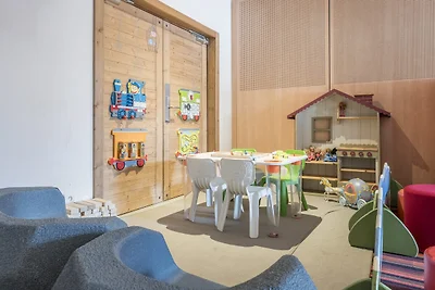 Ferienhaus mit Bergblick und Balkon für 8