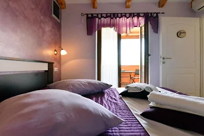 Authentic Istrian Rooms for Unforgettable Sta...