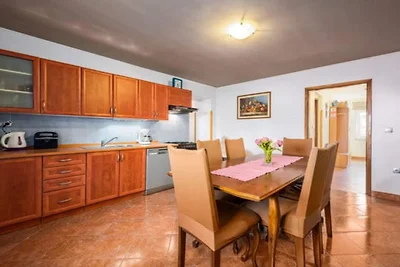 Holiday Home Luna - Holiday Home