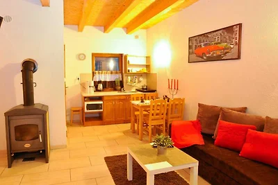 Gemütliches Ferienhaus in Gleznowo in Seenähe