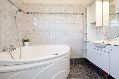 8 Personen Ferienhaus in Væggerløse
