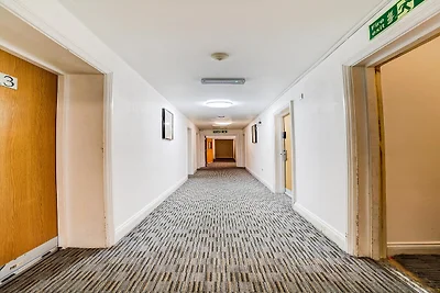 Belvilla Ilford Hill Hotel London Standard...