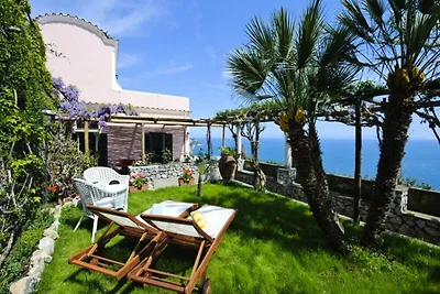 Villa in Praiano mit Meerblick und Whirlpool