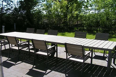 Geräumige Villa in ruhigem Ferienpark