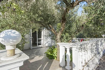 Wohnung in Šibenik nahe Adriastrand