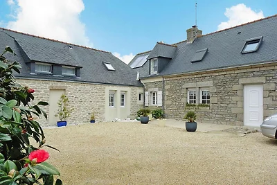 Casa bifamiliare, Lesconil