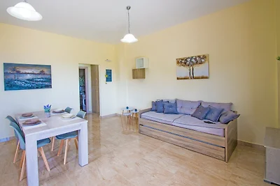 Huis bij Souda Strand met Zwembad