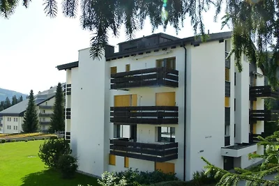 Appartamento per vacanze a Laax con piscina