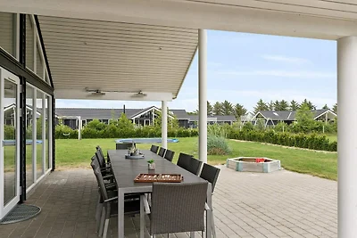 Luxus-Ruckzug mit Pool -- By Traum...