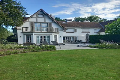 Villa in Het Zoute bij Zwin Natuurgebied