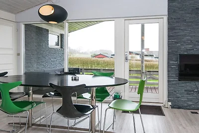 Gerestaureerd zomerhuis in Hejlsminde -- By T...