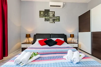 Ferienhaus mit 3 Schlafzimmern und Terrasse