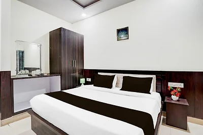 Soggiorni moderni a Faizabad Road Lucknow