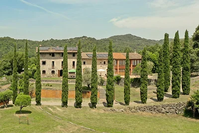 Appartement in La Garrotxa met uitzicht op he...