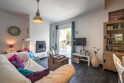 Moderne Villa mit privatem Pool