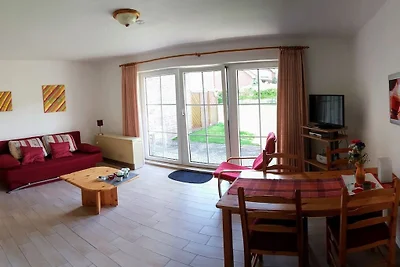 Freundliche Ferienwohnung mit Garten