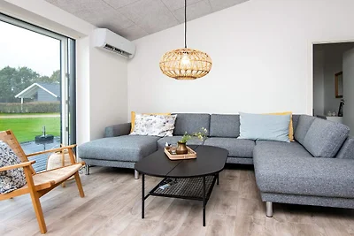 8 Personen Ferienhaus in Ansager