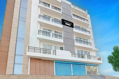 Wunderbare Luxusaufenthalte Sektor 62 Gurgaon