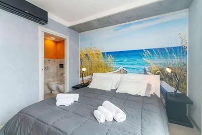 Apartment mit Meerblick, Whirlpool und Balkon