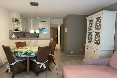 Apartment in Nieuwpoort mit Balkon