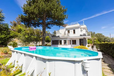 Villa a Sorrento con Piscina e Spiaggia