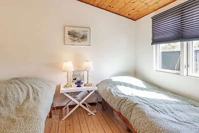 4 Personen Ferienhaus in Faxe Ladeplads-By...