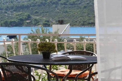 Apartments Nina - One Bedroom Apartment with ...