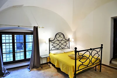 Appartamento a Mantignana con piscina comune