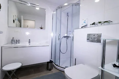 Piran Downtown Chic and Cozy Apartments - Cla...