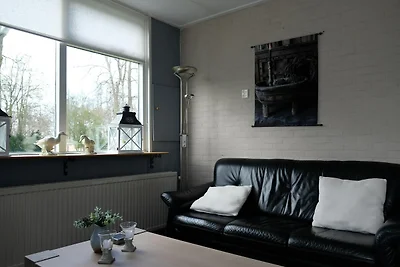 Casa vicino a Giethoorn con noleggio barche