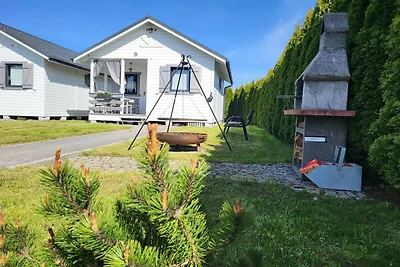 Haus in Gąski nahe Ostsee-Leuchtturm
