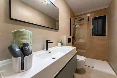 Moderne Familienvilla in Biograd