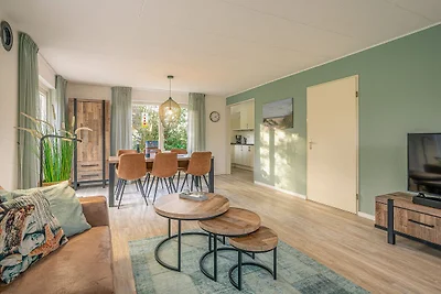 Charmante Villa mit Sauna und Südgarten