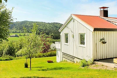 6 Personen Ferienhaus in AVERØY