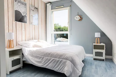 Casa a Plomeur vicino alla spiaggia di La...