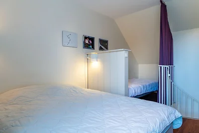 Ferienwohnung an der Küste mit beheiztem Pool