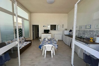 Schöne Wohnung in Solanto mit Terrasse
