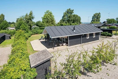 6 Personen Ferienhaus in Sjølund