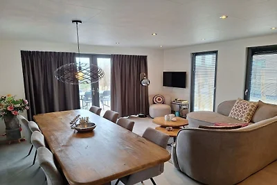 Ferienhaus in Enkhuizen mit Terrasse