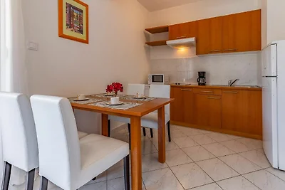 Appartement in Banjole vlakbij het strand