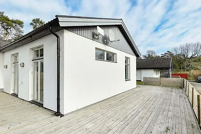 8 Personen Ferienhaus in YNGSJÖ-By Traum