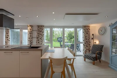 Ferienhaus Sint Maartenszee mit Garten